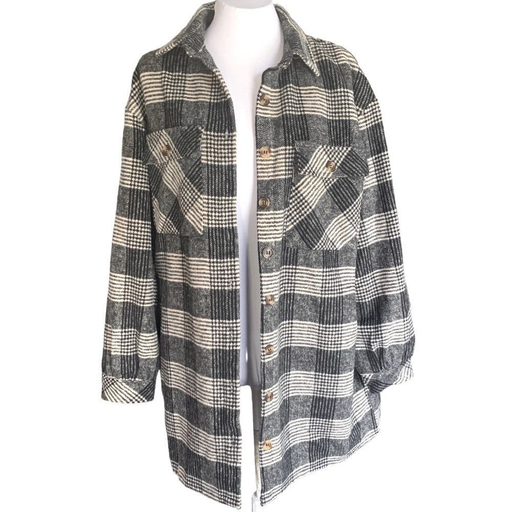 Entro Oversized Black & Cream Flannel Shirt Jacket Shacket Sz S